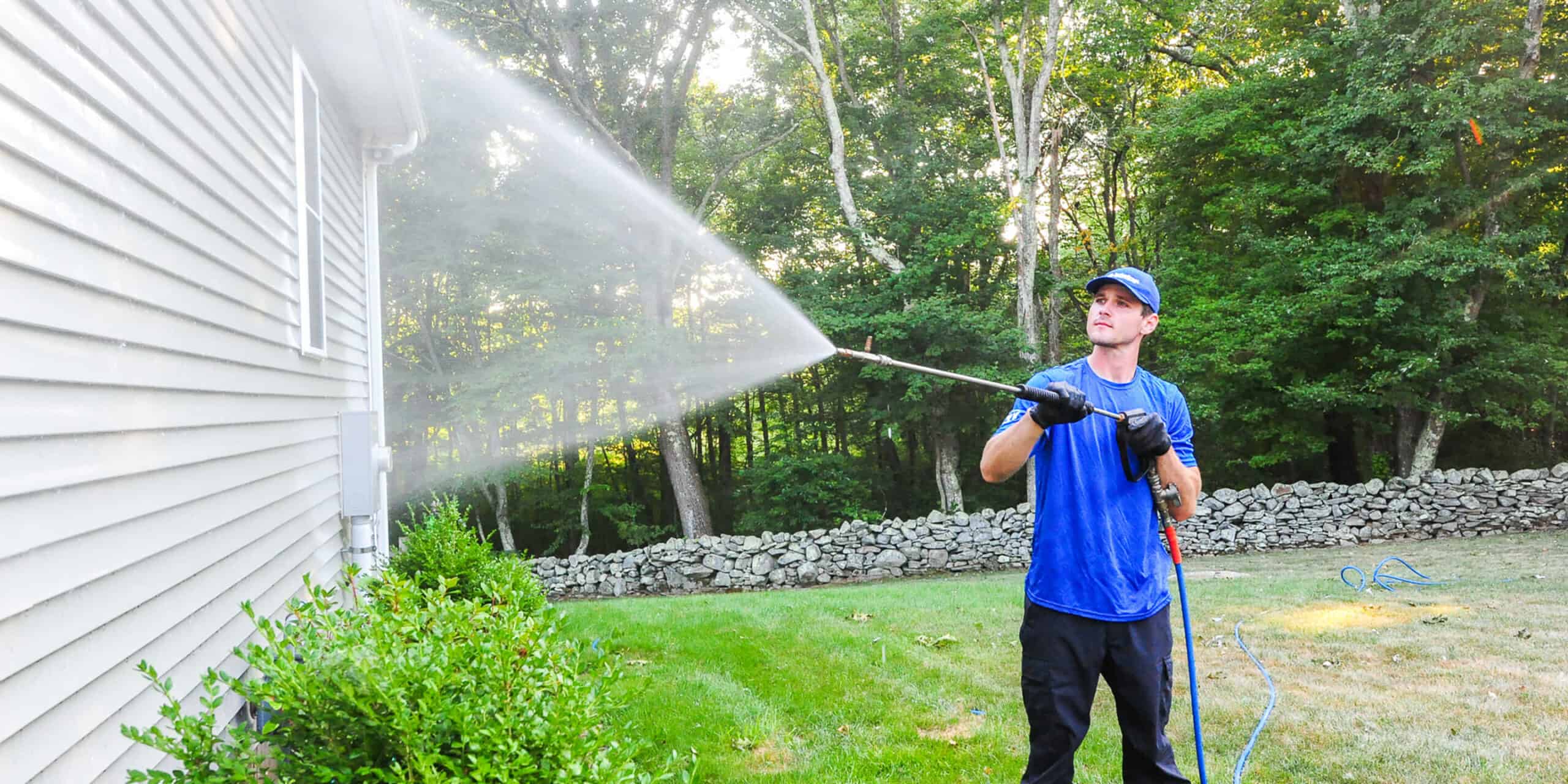 The Benefits of Regular House Washing