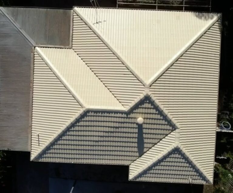 colorbond roof cleaning Metal Roof Cleaning brisbane